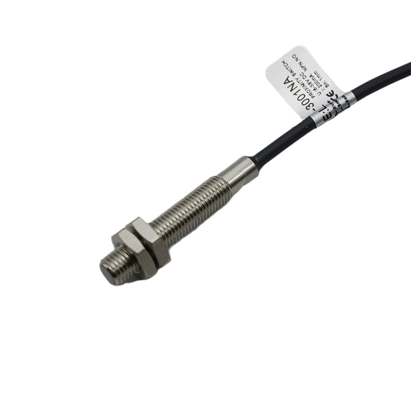 Interruttore di prossimità induttivo serie LM06 con sensore cilindro LM06-3001NA 